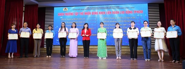 Trường Mầm non 25A được nhận Bằng khen của Liên đoàn Lao động Thành phố trong công tác Công đoàn