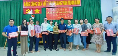 Đại hội Đại biểu Cha mẹ học sinh năm học 2024-2025 của trường NN 25B