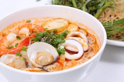 Thực đơn ngày 01/11/2024 của bé