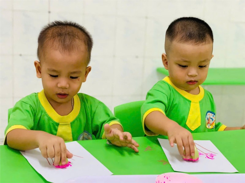 🏵️🏵️Cô ơi cô con làm được rồi cô💐💐
## In màu bó hoa thật đẹp💐💐
## Nhà trẻ