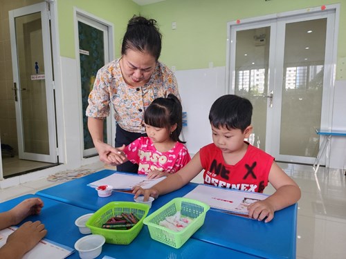 Giờ học của lớp Lá 3