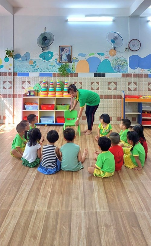 Giờ hoạt động của nhóm Sơn ca 2