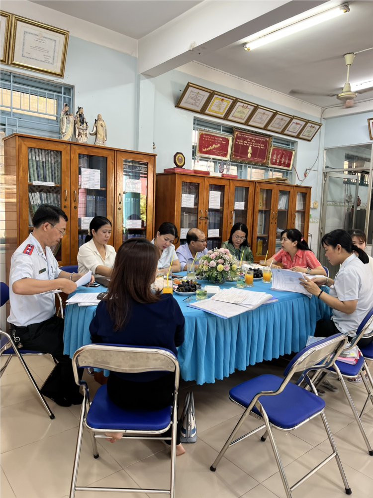 Sáng ngày 27/03/2024, Trường Mầm non 2 đón đoàn kiểm tra theo quyết định số 4663/QĐ- SLĐTBXH ngày 13/03/2024 của Giám đốc Sở Lao động- Thương binh và Xã hội Thành phố Hồ Chí Minh về việc chấp hành các quy định của pháp luật về quyền trẻ em.