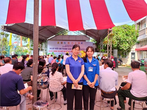 Chi đoàn mầm non 2/9 tham gia ngày hội an toàn giao thông