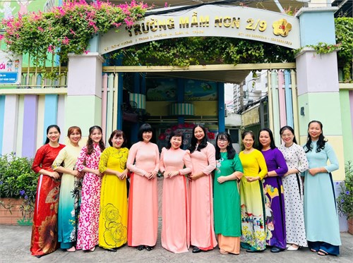 Hưởng ứng  Lễ hội Áo dài thành phố Hồ Chí Minh   tôn vinh vẻ đẹp của chiếc Áo dài góp phần bảo tồn, gìn giữ và phát huy các giá trị văn hoá truyền thống của dân tộc Việt Nam 🌸🌸