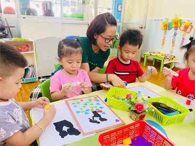 Chào mừng Ngày Quốc tế Phụ nữ 8/3🎉🎉
❤️❤️❤️ Với các hoạt động Trường Mầm non 2/9 tổ chức đã tạo được sự gắn kết giữa nhà trường và Phụ huynh. Tạo cơ hội cho các bé yêu thể hiện tình cảm của mình thông qua những câu chúc gửi đến với những người Phụ nữ yêu thương!!!