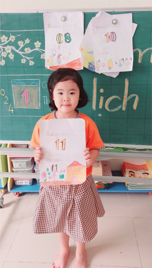 Hoạt động tạo hình:   Bé làm lịch tết  - Lớp Lá 1