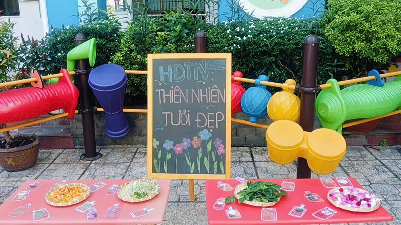 Hoạt động trải nghiệm:  Thiên nhiên tươi đẹp  - Lớp 5-6 tuổi(1)
