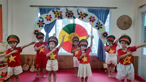 VĐTN : Cháu thương chú bộ đội - Lớp 4-5 tuổi (1)