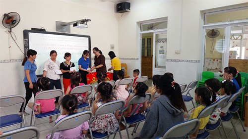 Kế hoạch số 38/KH-CTĐ ngày 11 tháng 11 năm 2024 của Hội Chữ thập đỏ quận Tân Bình về việc triển khai thực hiện Phong trào “Tết Nhân ái” Xuân Ất Tỵ- Năm 2025