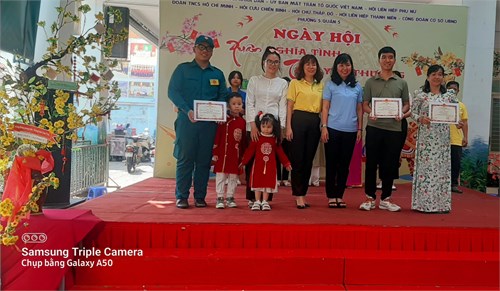 Trường Mầm non tham gia ngày hội  Xuân nghĩa tình - tết yêu thương  mừng xuân Giáp Thìn 2024 do Phường 5 tổ chức tại trường tiểu học Huỳnh Mẫn Đạt