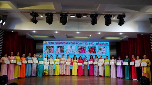 Chúc mừng CĐV Bùi Thị Bích Trâm được tuyên dương cán bộ Nữ Công đoàn tiêu biểu năm 2024