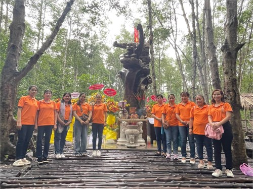Kỉ niệm ngày tthương binh liệt sĩ 22/7