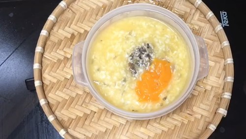 Cháo lươn cà rốt khối Mầm