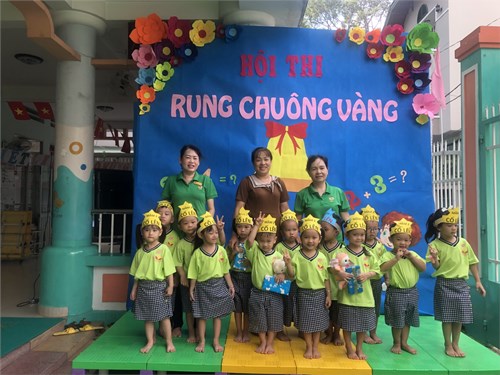 Các bé lớp Mầm 2 tham gia Hội Thi Rung Chuông Vàng