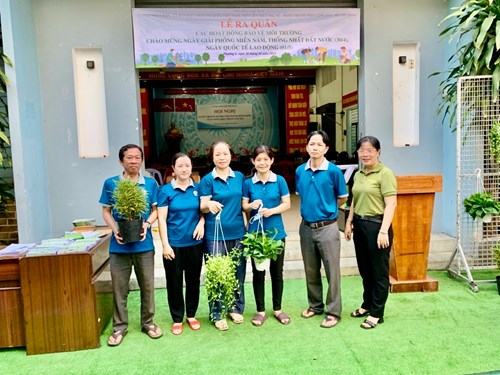 Lễ ra quân các hoạt động bảo vệ môi trường chào mừng ngày Giải phóng miền Nam thống nhất đất nước (30/4) và Quốc tế Lao động(01/5)