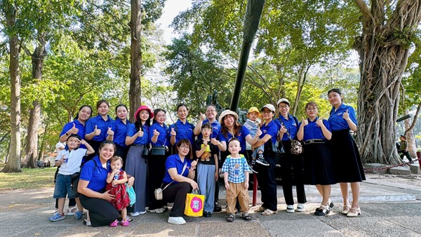 Trường Mầm Non 8 : 
Chi Đoàn Trường Mầm Non 8 - Về Nguồn Dinh Độc Lập 30/03/2024