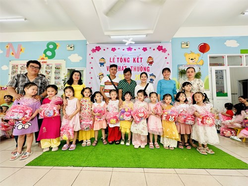 Lễ tổng kết và phát thưởng năm học 2023-2024 (Cơ sở 2)