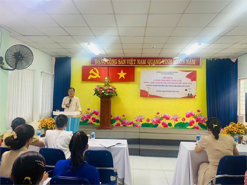 TRƯỜNG MẦM NON 9 TỔ CHỨC HỘI NGHỊ CHÀO MỪNG NGÀY PHÁP LUẬT NƯỚC CỘNG HOÀ XÃ HỘI CHỦ NGHĨA VIỆT NAM 9/11 với chủ đề “ Tuyên truyền Luật số 10/2022/QH15 của Quốc hội: Luật Thực hiện dân chủ ở cơ sở”