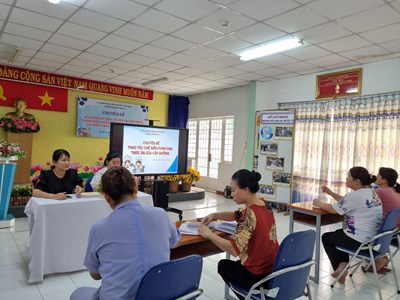 Bồi dưỡng chuyên đề  thao tác chế biến và phân chia thức ăn cho cấp dưỡng 