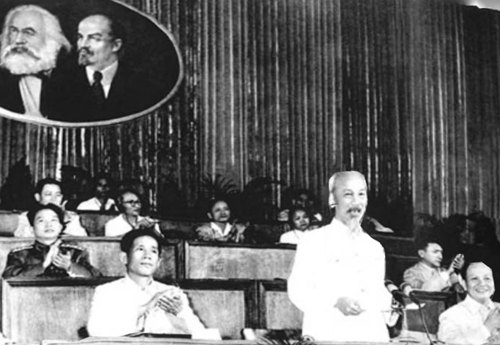 Ngày 20/6/1960:
          “Muốn xây dựng chủ nghĩa xã hội, phải có con người xã hội chủ nghĩa và có tư tưởng xã hội chủ nghĩa”.