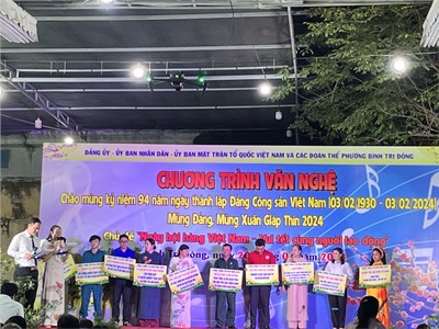 Ngày 20/01/2024 Trường Mầm non Bình Trị Đông tham gia đêm văn nghệ chào mừng kỷ niệm 94 năm ngày thành lập Đảng Cộng sản Việt Nam (03/02/1930 - 03/02/2024) tiến tới mừng Đảng, mừng Xuân Giáp Thìn 2024 với chủ đề  Ngày hội hàng Việt Nam - Vui Tết cùng người lao động 