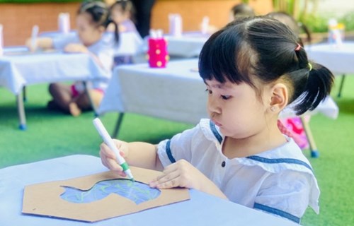 Chuyên đề cấp Quận  Hướng dẫn hoạt động âm nhạc, tạo hình cho trẻ Nhà trẻ 