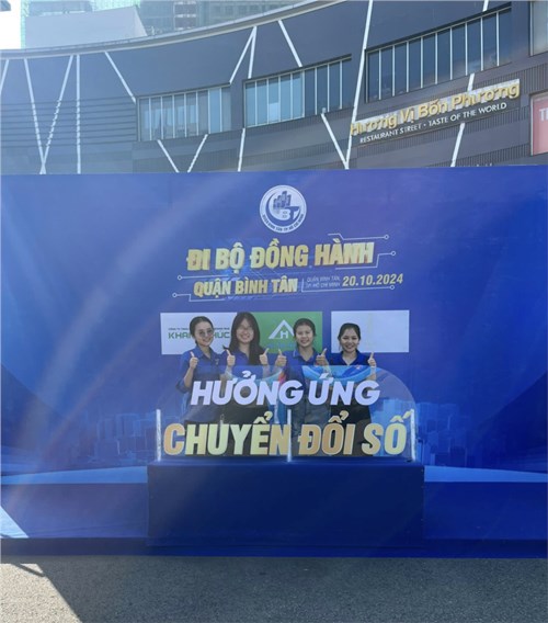 Đi bộ đồng hành  Hưởng ứng chuyển đổi số 