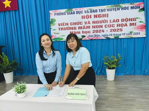 Hội nghị viên chức và người lao động trường mầm non cúc hoạ mi năm học 2024-2025