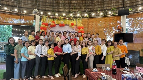 Họp mặt đầu năm 2024