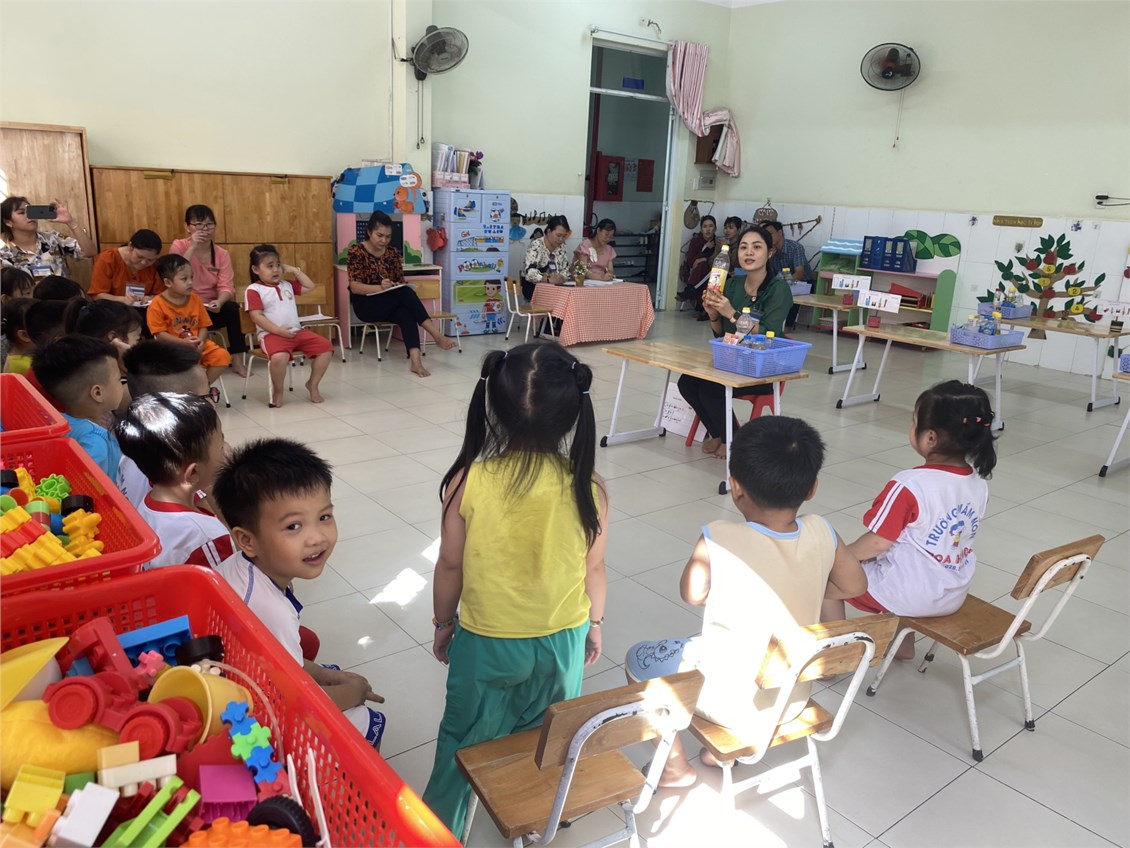 Thao giảng chuyên đề phát triển nhận thức