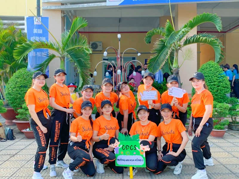 CĐCS Trường mầm non Hoa Hồng 2 tham gia Hội thi Đồng diễn thể dục giữa giờ do Liên đoàn Lao Động Huỵện Bình Chánh tổ chức chủ đề   Khỏe để lao động sản xuất  năm 2024