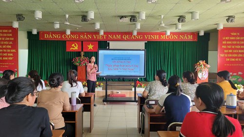 Tháng pháp luật