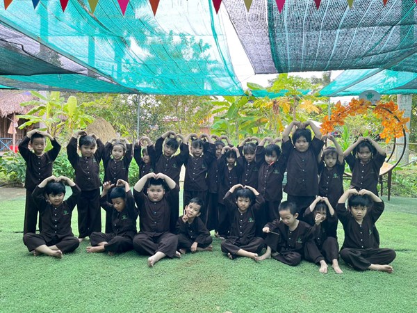 Hoạt động trải nghiệm tại Khu du lịch sinh thái Dragon Farm (Nông trại Rồng).