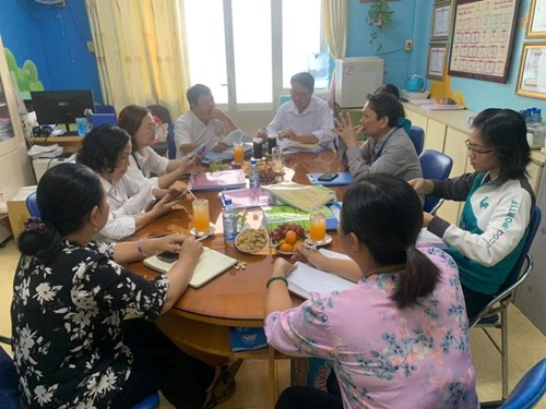 Trường Mầm non Hoa Hồng kiểm tra công tác Y tế trường học năm 2023 - 2024