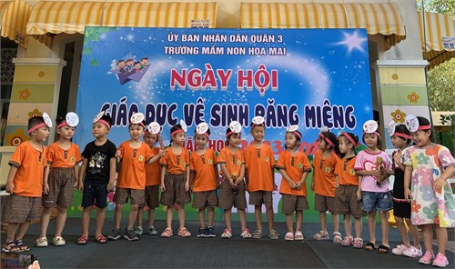 MN Hoa Mai Q3 - Bé 4-5 tuổi hát bài Thằng tí súng
