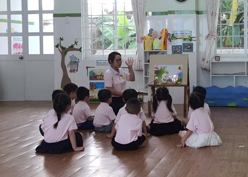 Giáo án Kể chuyện Đôi bạn tốt