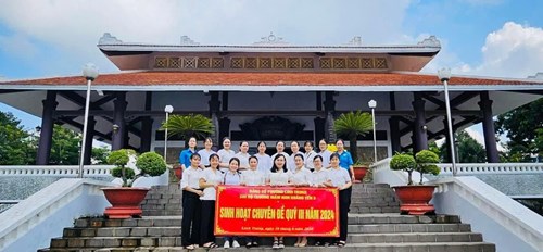 Sinh hoạt chuyên đề quý III