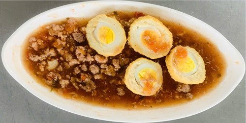 Món mặn: Cá basa bọc trứng cút chiên sốt củ hành (Ngày 24/10/2024)