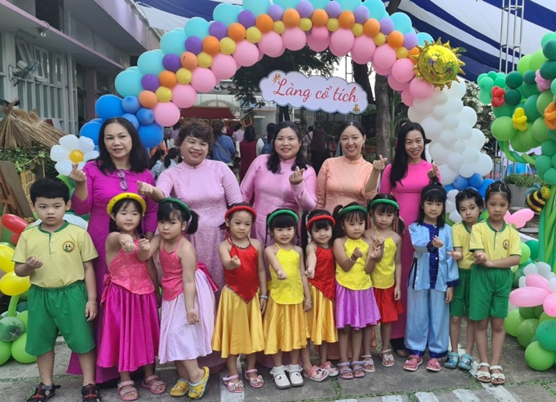 Trường Mầm non Hoa Quỳnh tham gia ngày hội Bé thơ đọc sách kể chuyện mầm non