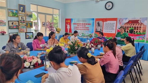 Sinh hoạt chi bộ tháng 5