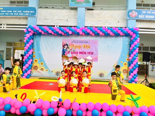 Múa: Chữ đẹp nết càng ngoan - Lá 5