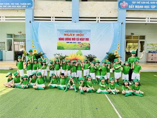 Ngày hội: Năng lượng mới - cả ngày vui