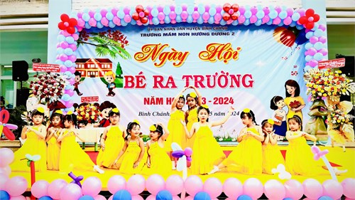 Sáng ngày 28/5/2024. Trường mầm non Hướng Dương 2 tổ chức Ngày hội: Bé ra trường năm học 2023-2024.