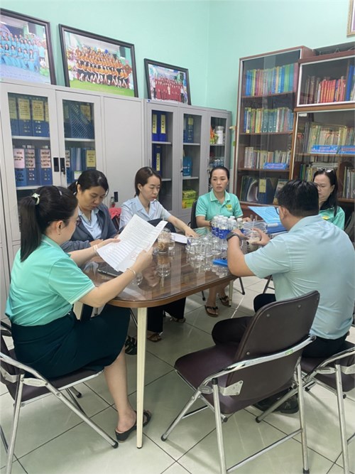 Trường Mầm Non Hướng Dương đón đoàn kiểm tra An toàn thực phẩm tại Cơ sở 1
