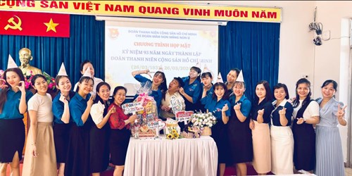 Chi đoàn Măng non II tổ chức chương trình họp mặt  Chào mừng kỷ niệm 93 năm ngày Thành lập Đoàn TNCS Hồ Chí Minh (26/3/1931-26/3/2024) 🌻
☘️ Chi đoàn xin trân trọng cám ơn BGH nhà trường, tập thể Chi bộ, Công đoàn Măng non II đã tạo điều kiện cho Chi đoàn được tổ chức một buổi lễ kỷ niệm đầy ấm áp nhưng vẫn không thiếu phần đặc sắc và tràn đầy năng lượng sức trẻ🥰