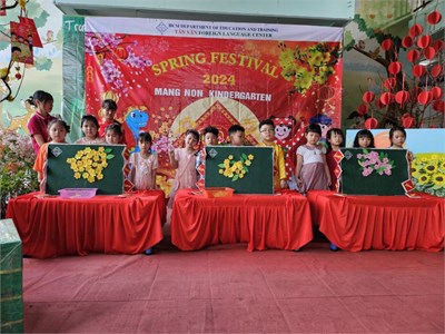 Trường mầm non măng non tổ chức lễ hội mừng xuân 2024