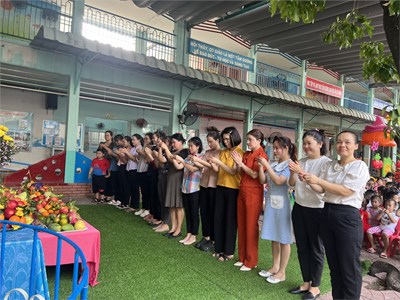 Trường mầm non măng non tổ chức giỗ tổ hùng vương