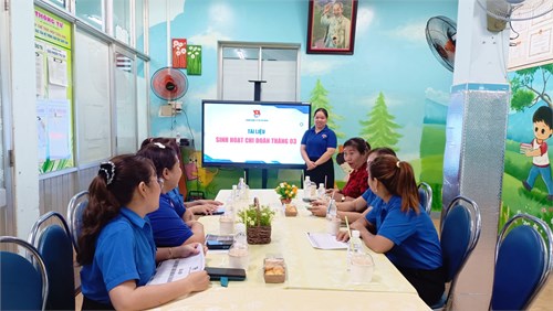 Sinh hoạt chủ điểm