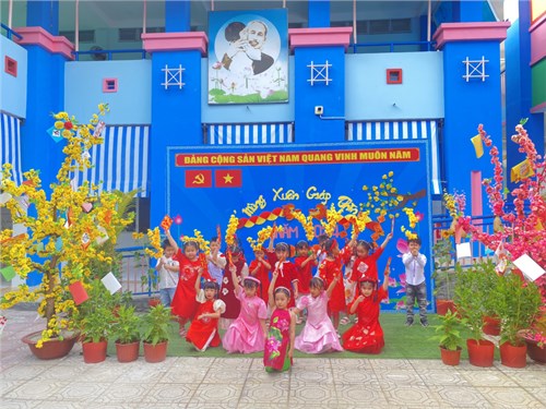 Ngày hội  Bé vui đón tết 
